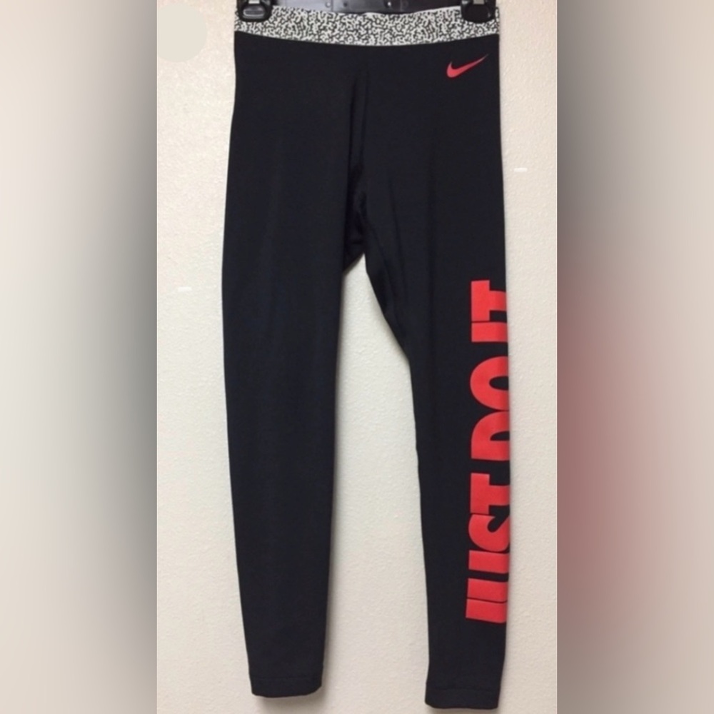 Nike leggings